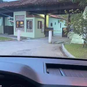 Casa Encantadora Casa de Férias